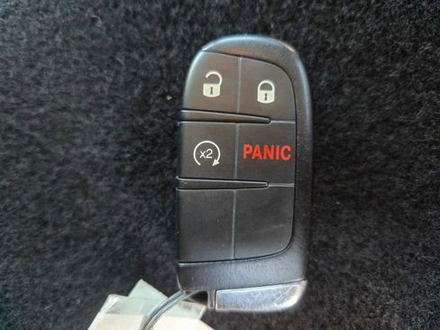 Used 2023 Jeep Renegade Limited AWD/4WD image 33