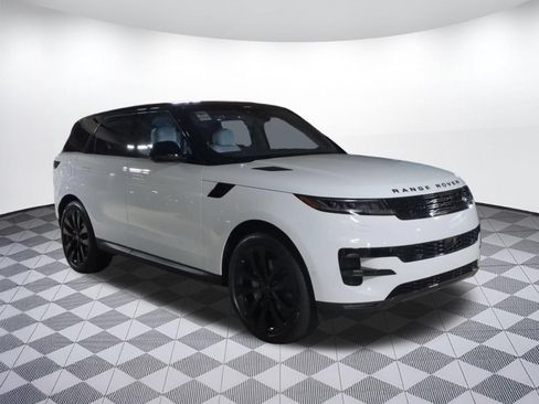 New 2026 Land Rover Range Rover Sport SE AWD/4WD image 7