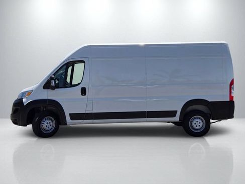 Used 2025 RAM ProMaster 2500 w/ Convenience Group FWD image 7
