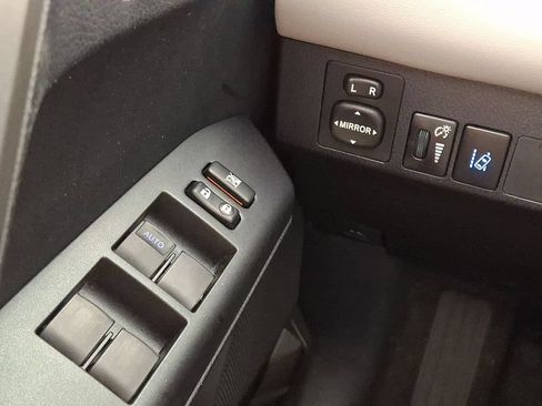 Used 2017 Toyota RAV4 XLE w/ Plus Special Value Package FWD image 25