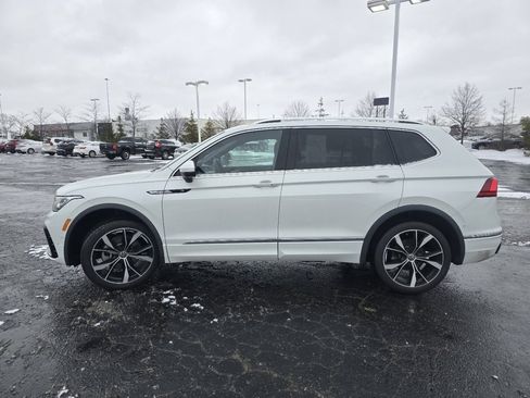 Used 2022 Volkswagen Tiguan SEL R-Line image 4