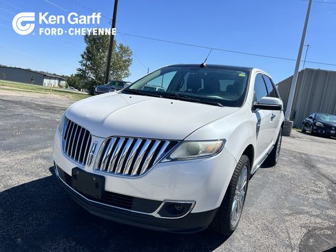 Used 2011 Lincoln MKX AWD w/ 102A Rapid Spec Order Code image 1