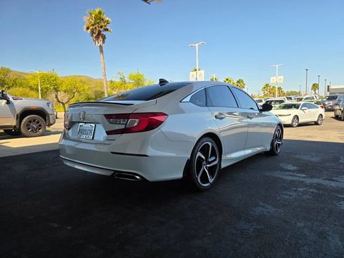 Used 2022 Honda Accord Sport image 7