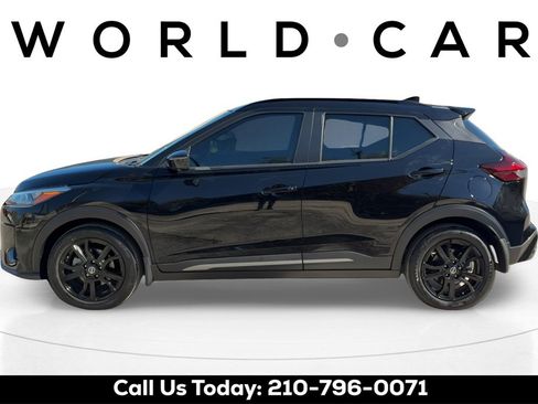 Used 2024 Nissan Kicks SR image 4