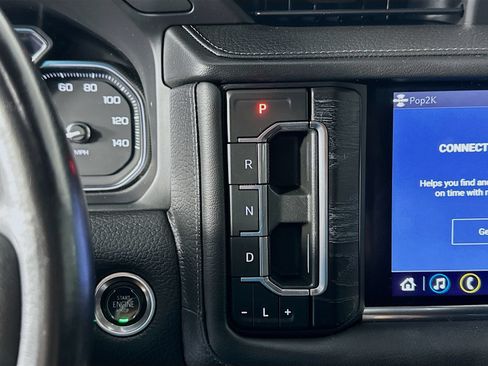Used 2021 GMC Yukon XL Denali AWD/4WD image 17