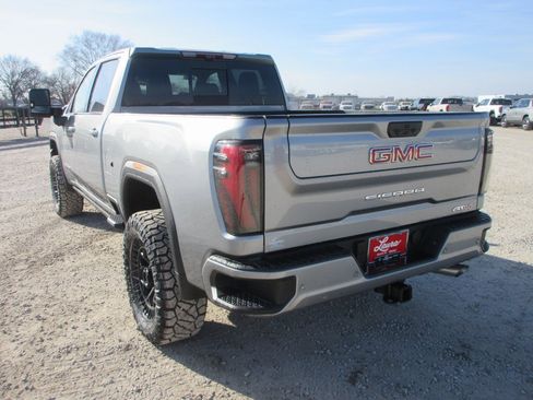 New 2026 GMC Sierra 2500 AT4 w/ AT4 Premium Plus Package image 11