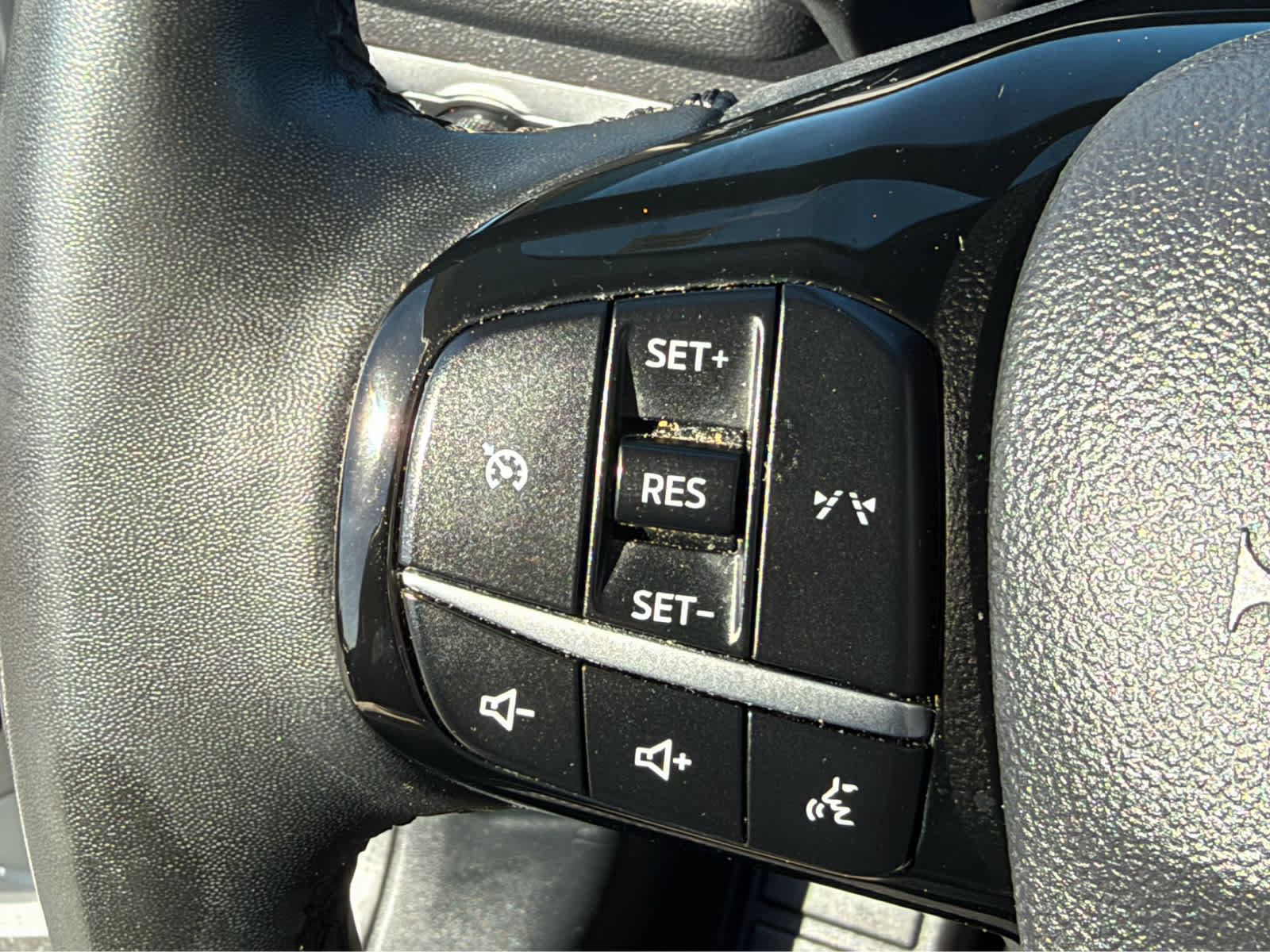 Used 2024 Ford Escape Active AWD/4WD image 20