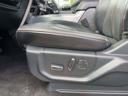 Used 2019 Ford F150 Platinum w/ Technology Package AWD/4WD image 23