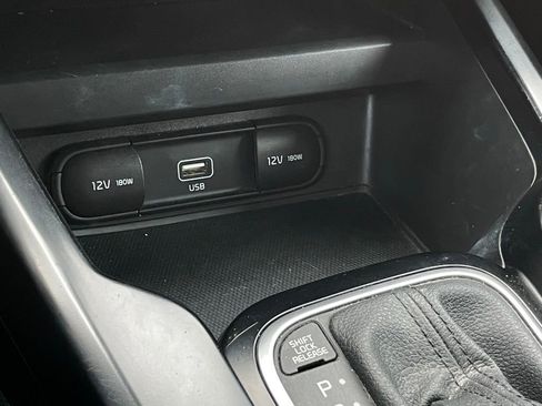 Used 2021 Kia Soul S image 20