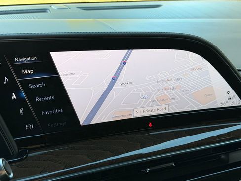 Used 2021 Cadillac Escalade Premium Luxury Platinum image 23