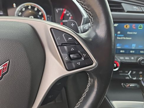 Used 2019 Chevrolet Corvette Stingray Coupe w/ Carbon Flash Badge Package image 24