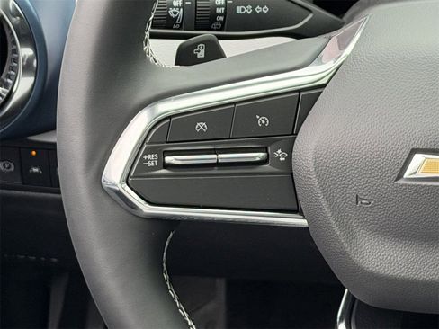 New 2026 Chevrolet Equinox EV LT image 13