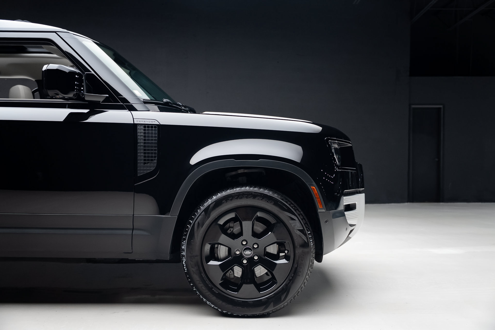 Used 2024 Land Rover Defender 110 S AWD/4WD image 38
