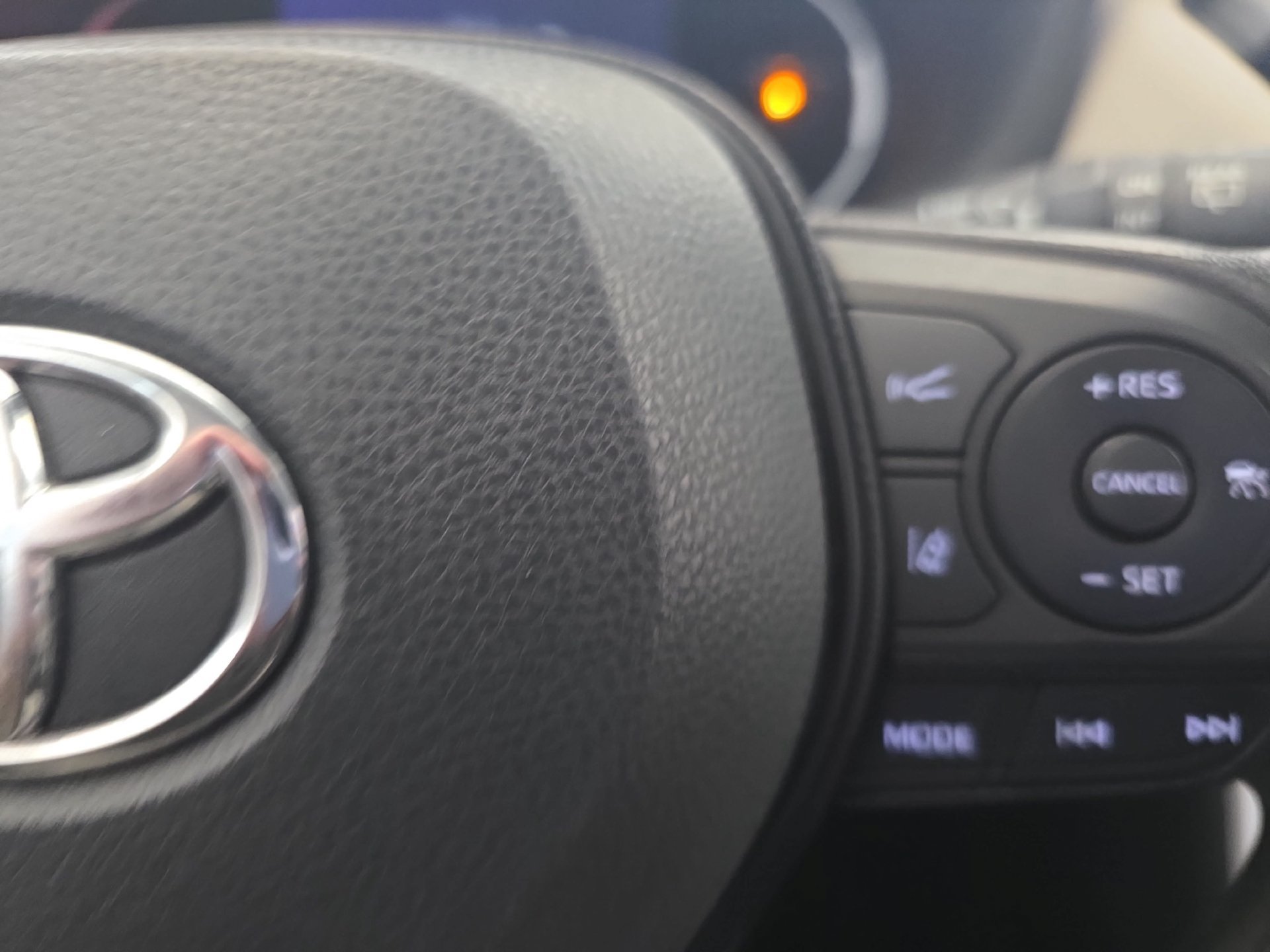 Used 2023 Toyota RAV4 XLE w/ Convenience Package FWD image 18