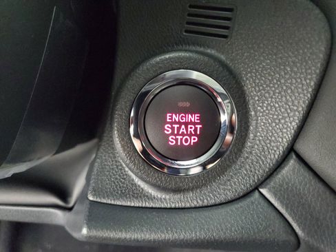 New 2025 Subaru Outback Touring image 21