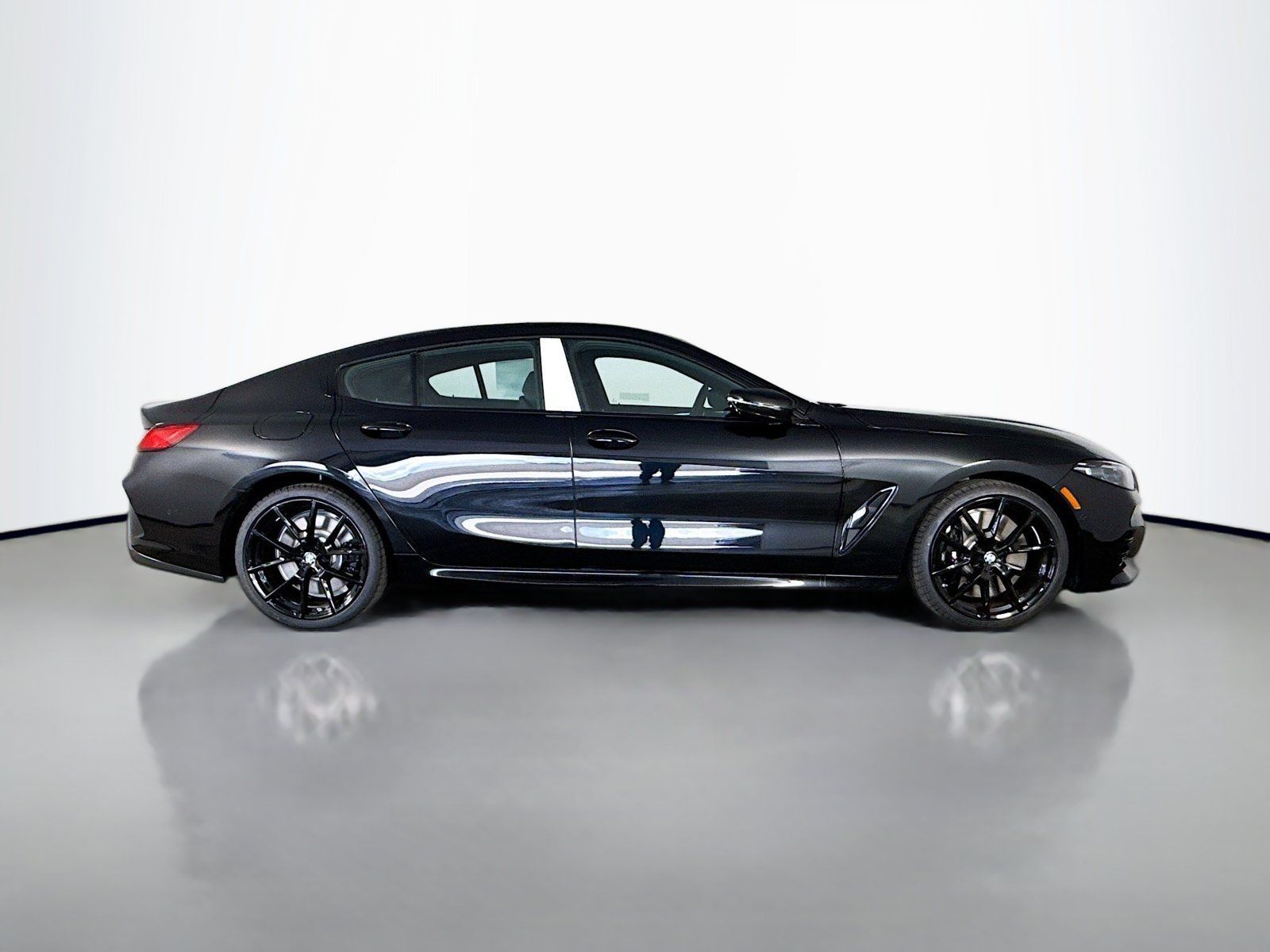 Used 2026 BMW 840i w/ M Sport Professional Package RWD image 8