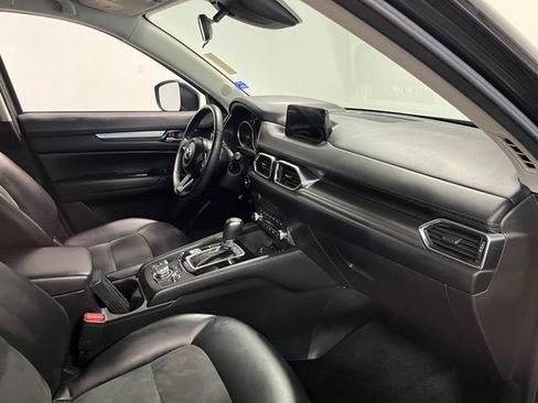 Used 2020 MAZDA CX-5 Touring FWD image 11