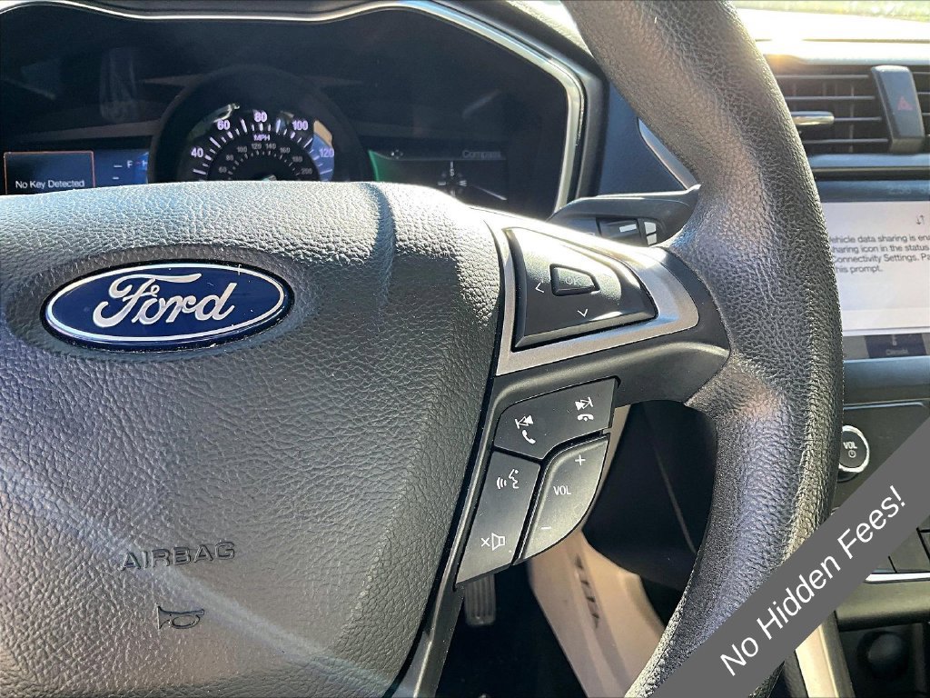 Used 2019 Ford Fusion SE FWD image 17