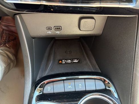 Certified 2024 Buick Encore GX Avenir w/ Avenir Technology Package image 25