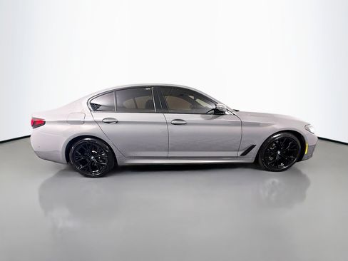 Used 2022 BMW 530i w/ M Sport Package image 11