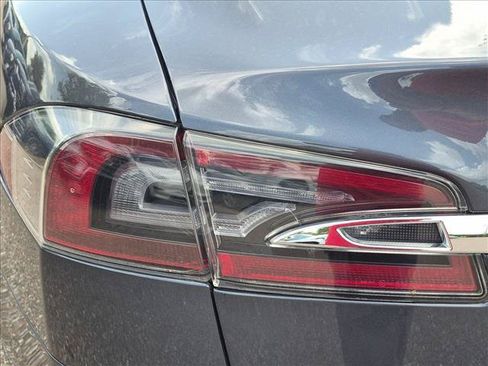 Used 2017 Tesla Model S 100D AWD/4WD image 8