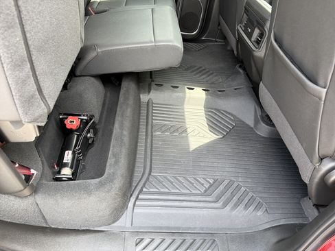 Used 2025 Chevrolet Silverado 1500 RST AWD/4WD image 67