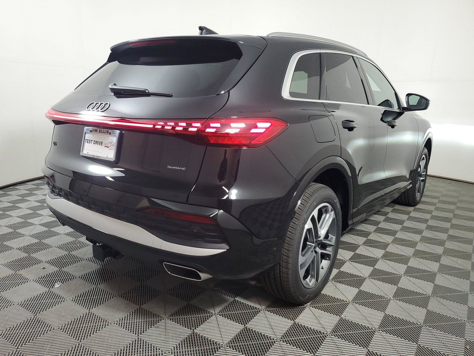 New 2026 Audi Q5 Premium Plus AWD/4WD image 6