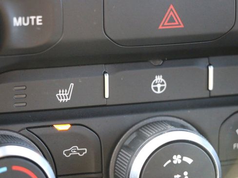 Used 2022 RAM 1500 Big Horn image 21