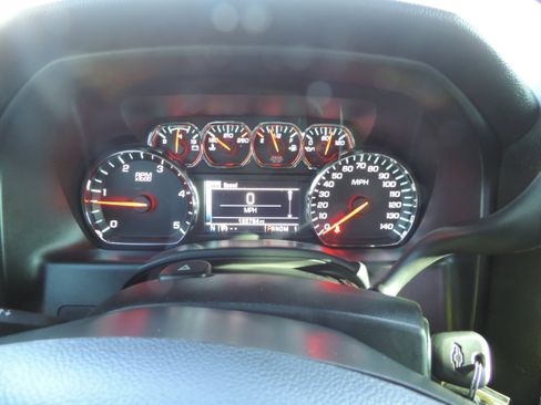 Used 2016 Chevrolet Silverado 3500 LT w/ LT Convenience Package image 8