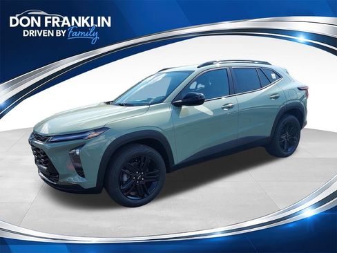 New 2026 Chevrolet Trax ACTIV w/ Driver Confidence Package FWD image 1