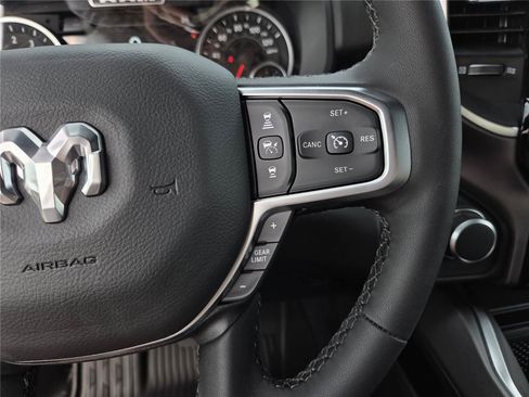 New 2026 RAM 1500 Big Horn AWD/4WD image 26