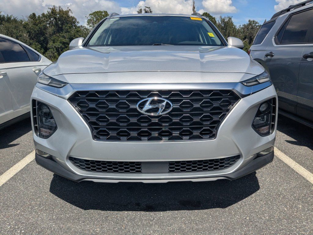 Used 2019 Hyundai Santa Fe SEL FWD image 2