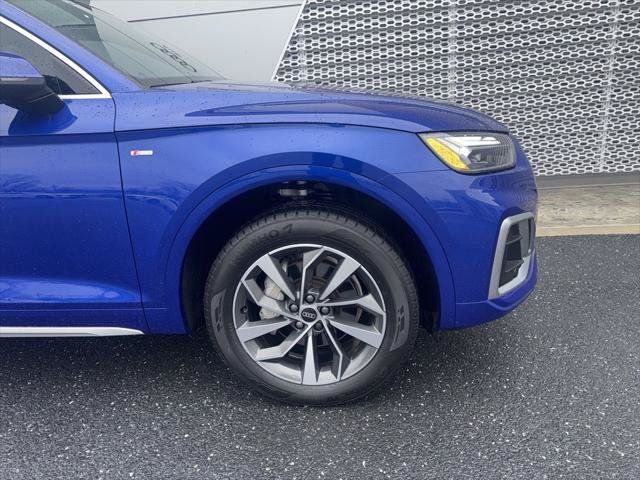 Used 2023 Audi Q5 2.0T Premium w/ Convenience Package AWD/4WD image 18