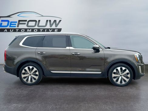 Used 2022 Kia Telluride SX image 2