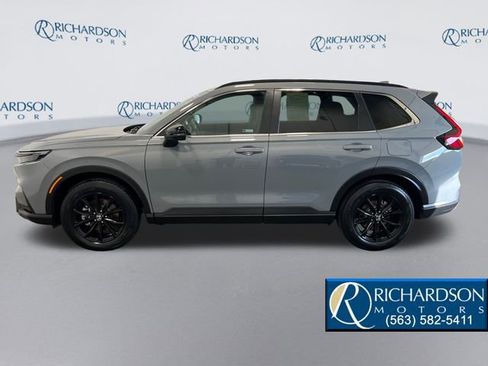 Used 2023 Honda CR-V Sport image 2