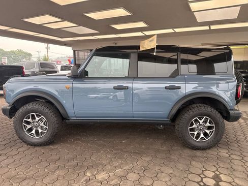 Certified 2025 Ford Bronco Badlands AWD/4WD image 9