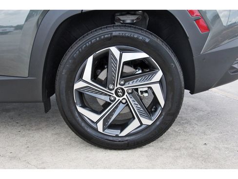 Used 2024 Hyundai Tucson Limited AWD/4WD image 32