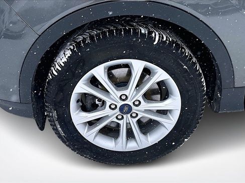 Used 2017 Ford Escape SE w/ Equipment Group 201A image 33