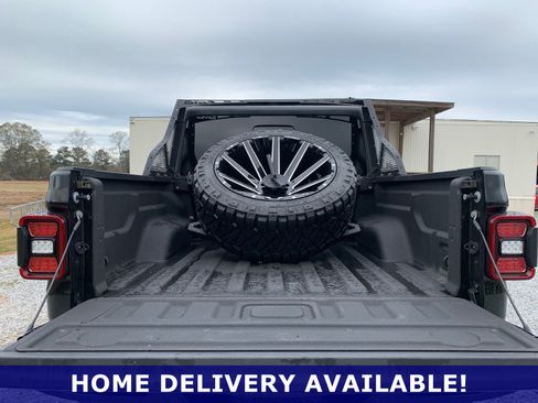 Used 2020 Jeep Gladiator Overland image 28