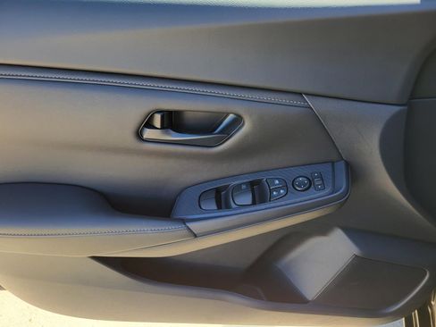 New 2025 Nissan Sentra S image 15