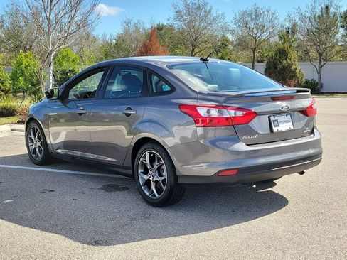 Used 2014 Ford Focus SE w/ Equipment Group 201A image 8