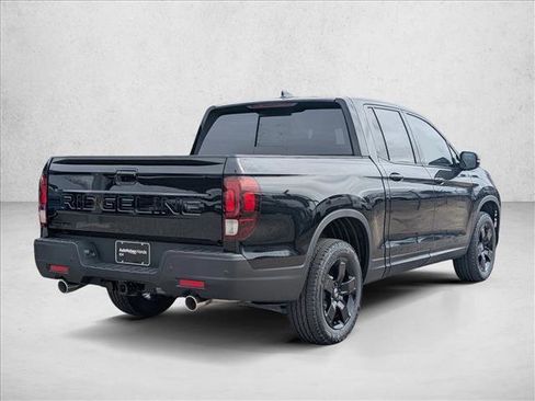 New 2026 Honda Ridgeline Black Edition image 2