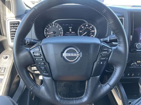 Used 2024 Nissan Frontier SV w/ SV Convenience Package RWD image 51