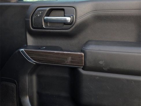 Used 2020 Chevrolet Silverado 1500 LT Trail Boss w/ Convenience Package image 33