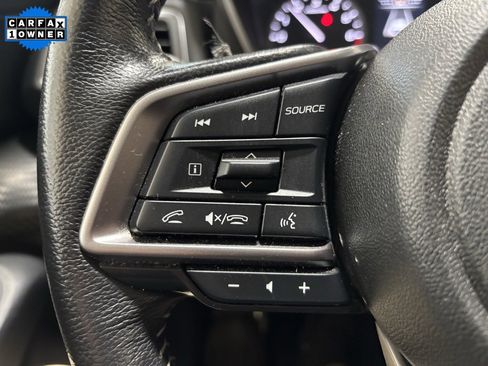 Used 2023 Subaru Ascent Premium w/ Convenience Package image 17