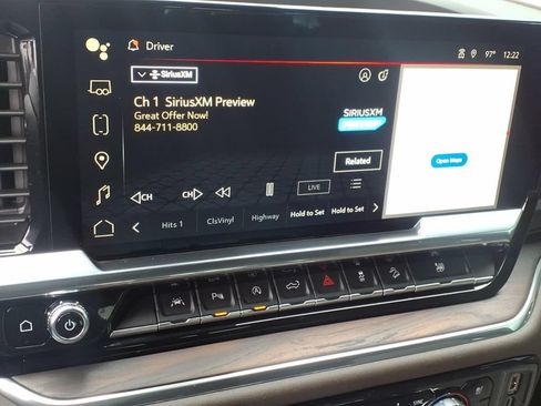 Used 2023 GMC Sierra 1500 SLT w/ SLT Premium Plus Package AWD/4WD image 30