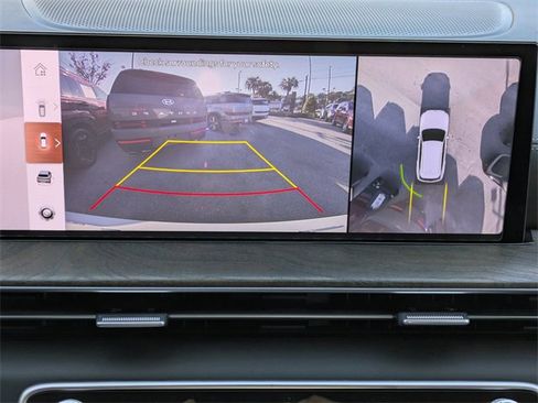 Used 2025 Genesis GV80 3.5T Advanced image 18