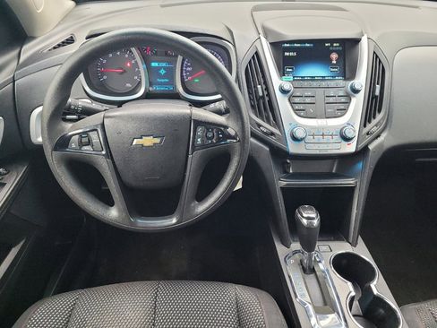 Used 2016 Chevrolet Equinox LS image 22