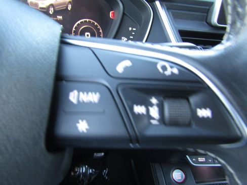 Used 2018 Audi SQ5 Premium Plus w/ S Sport Package image 35