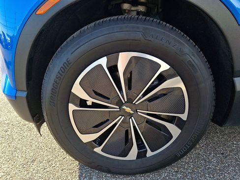 Used 2024 Chevrolet Blazer EV LT image 28